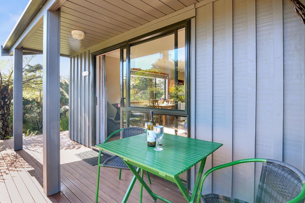 Upepo - The Garden Room - Cape Foulwind Studio מראה חיצוני תמונה