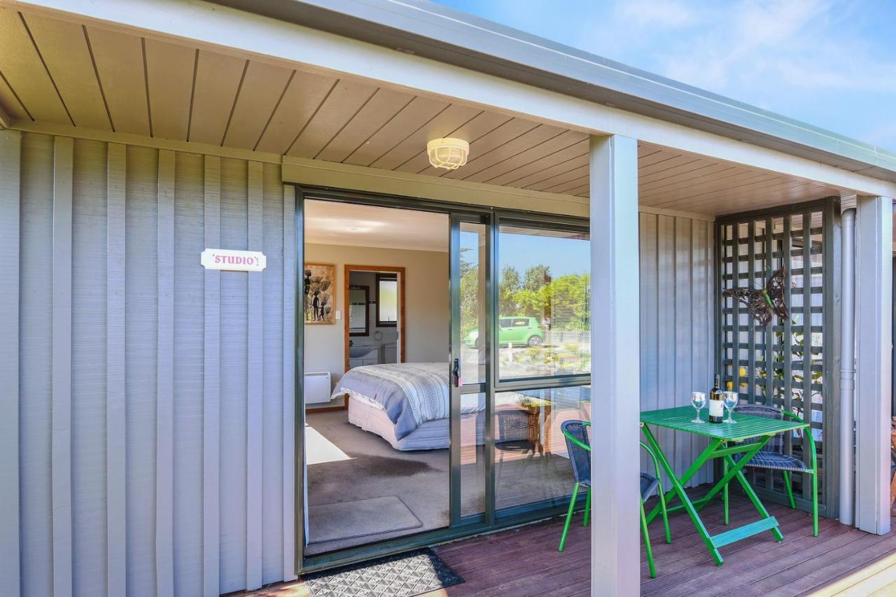 Upepo - The Garden Room - Cape Foulwind Studio מראה חיצוני תמונה